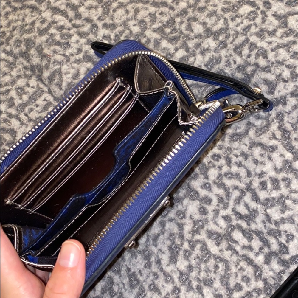 Wallet - Picture 2 of 2
